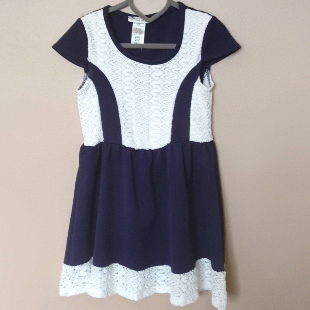 One Step Up Girls 7/8 Navy and White Cap Sleeved Lace Dress
